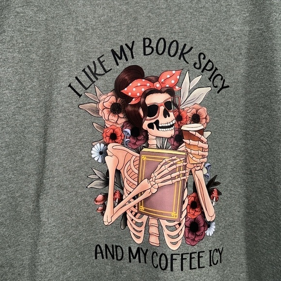 Book shirt skeleton chick medium NeW floral - Picture 3 of 4